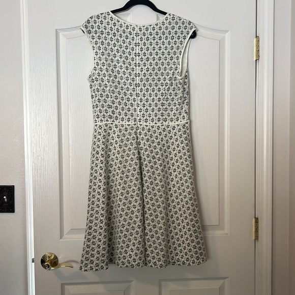 NWOT London Times Dress.  Size 12 - Picture 4 of 4